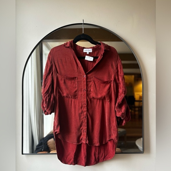 BELLA DAHL| Boyfriend shirt in Merlot | size xs - Picture 2 of 10